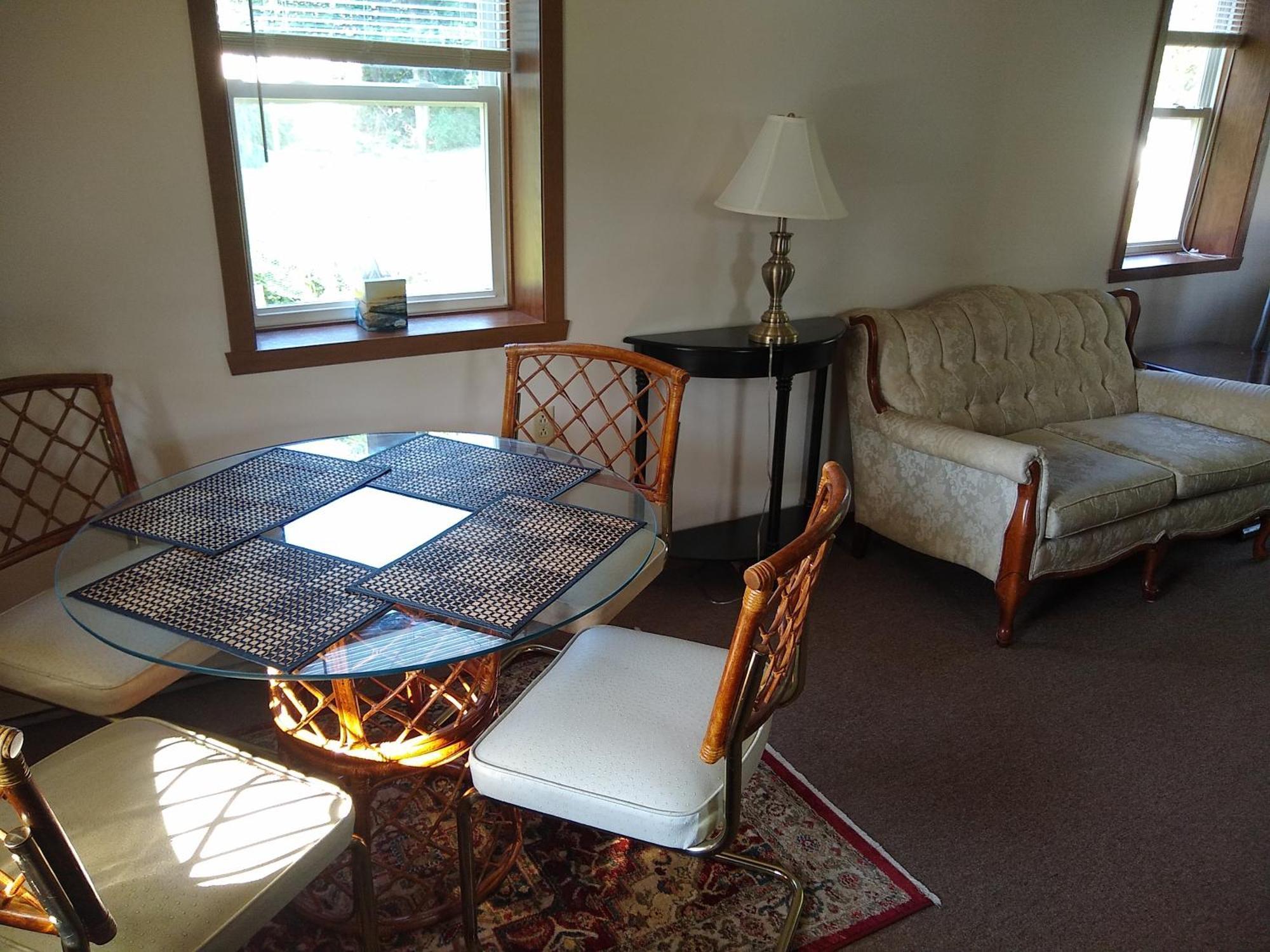 Bed & Breakfast All-american Grill Penn Prime Clarion
